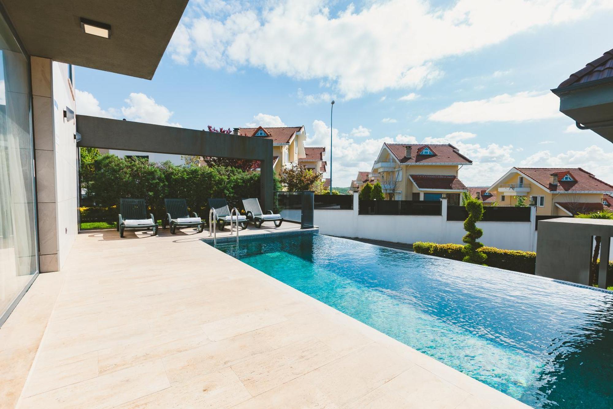 Royal Blue Istanbul - Luxury Villas Luaran gambar