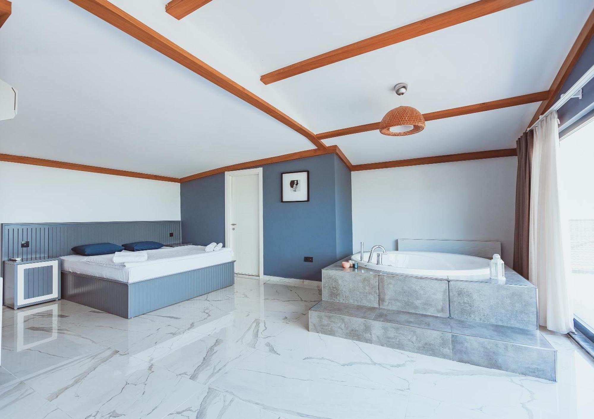 Royal Blue Istanbul - Luxury Villas Luaran gambar