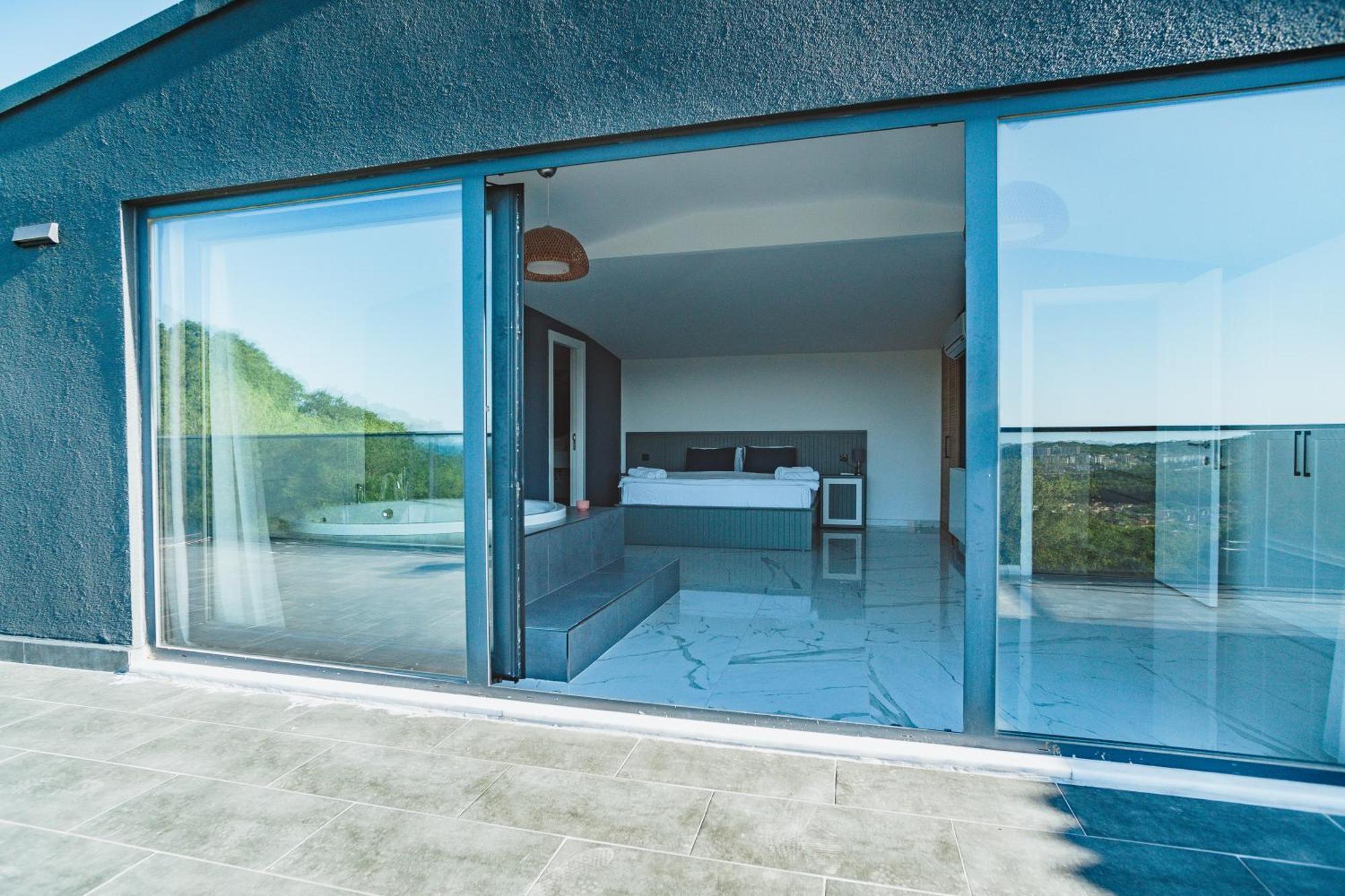 Royal Blue Istanbul - Luxury Villas Luaran gambar