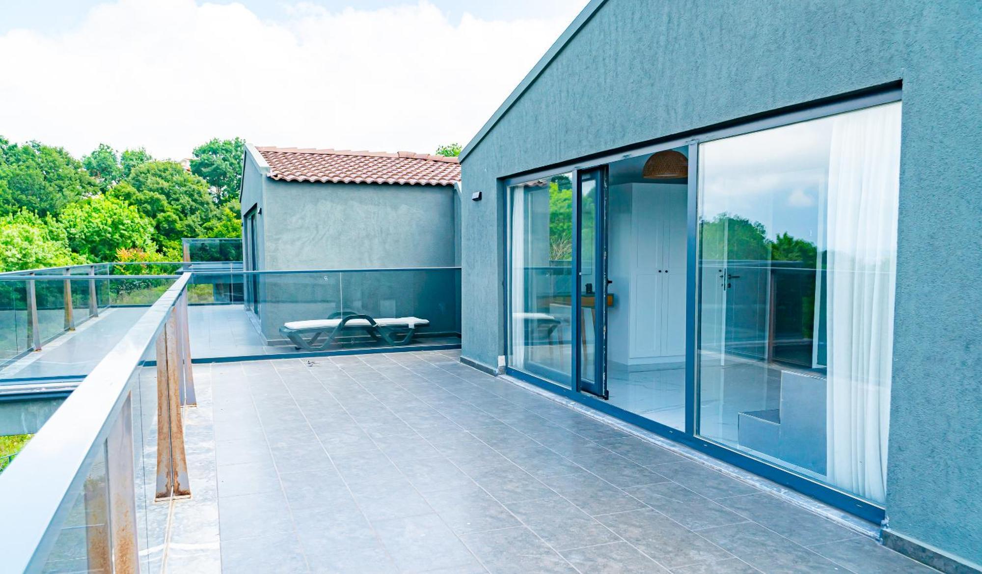 Royal Blue Istanbul - Luxury Villas Luaran gambar